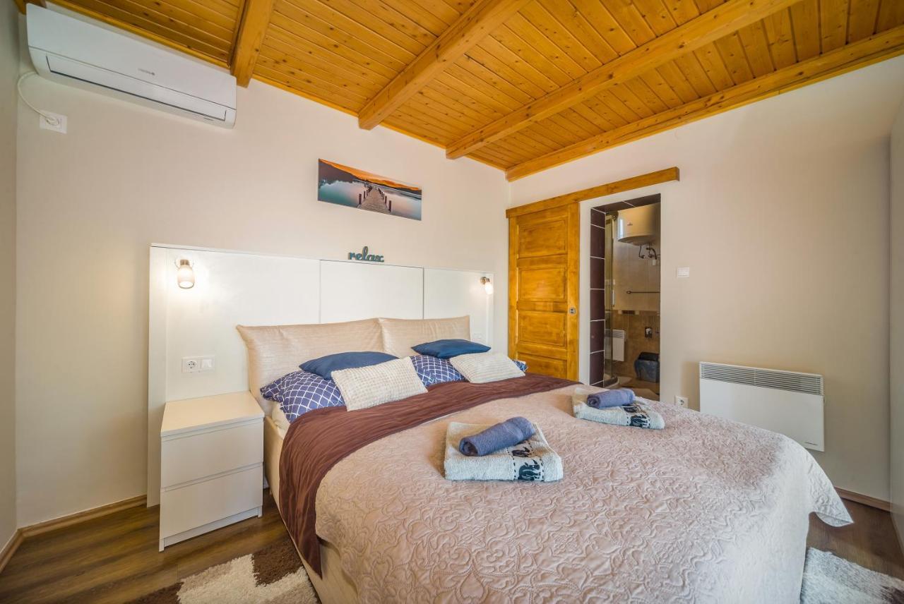 Villa Milmar Wellness Vendeghaz Miskolctapolca Exterior foto